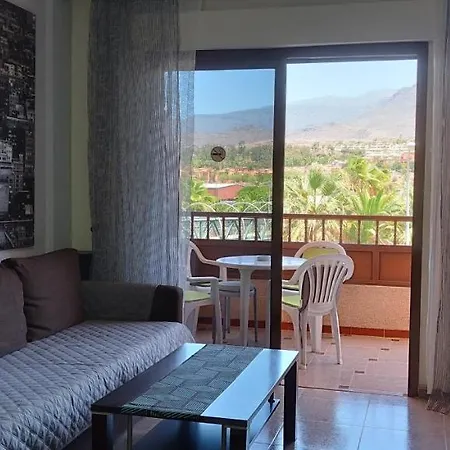 Cristianos 2 Bedrooms Wifi شقة *